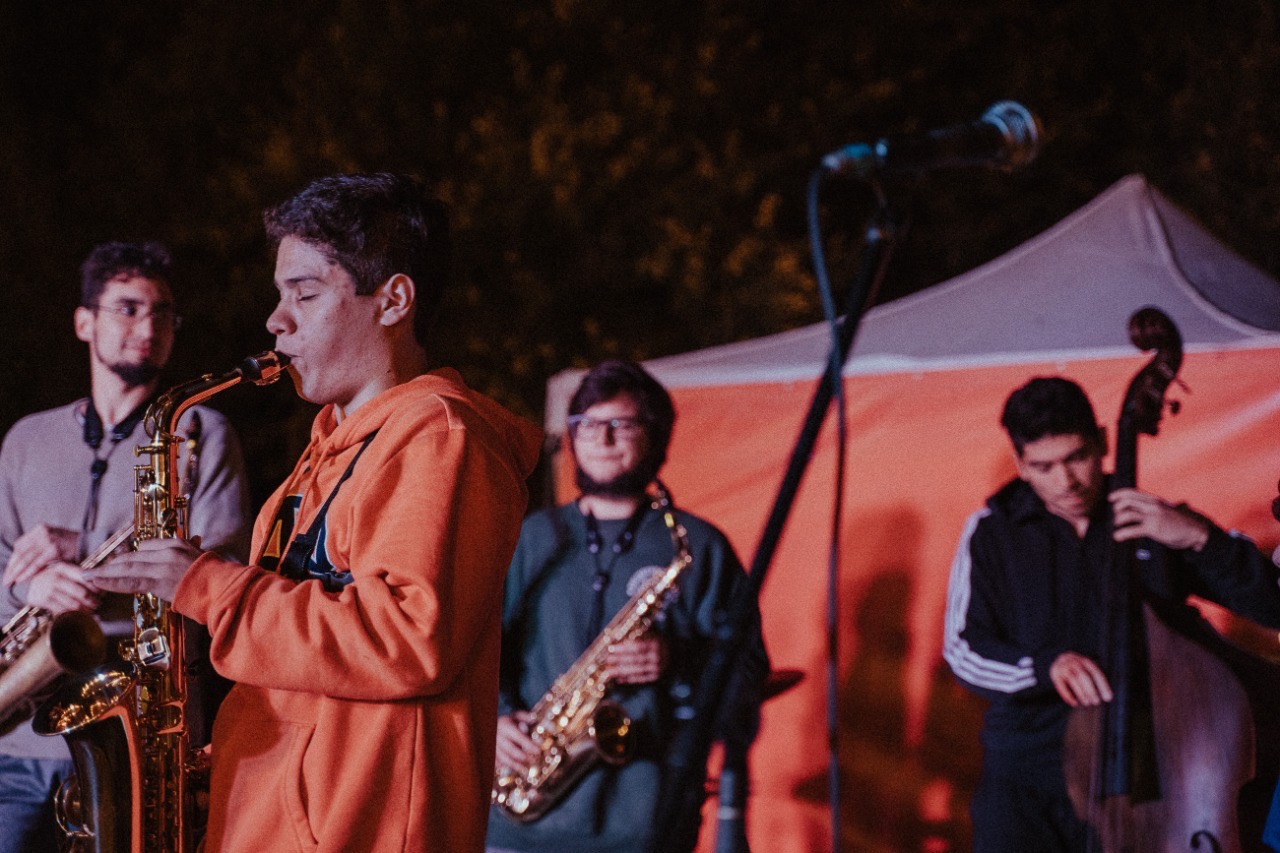 Estudiantes escenario